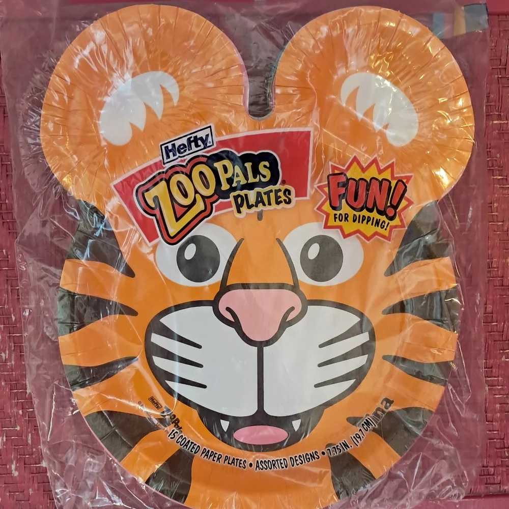 Zoo Pals Plates